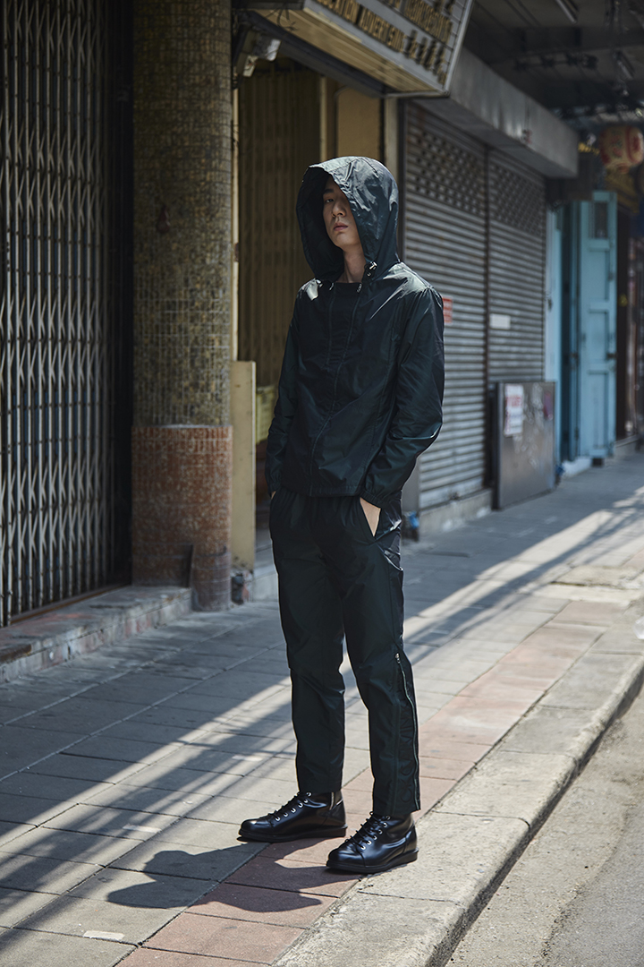 ครีเอทลุคทำงานอย่างมีสไตล์ ให้ดูดีได้ในทุกแอคทิวิตี้ ด้วย CK CALVIN KLEIN คอลเลกชั่น SPRING-SUMMER 2021