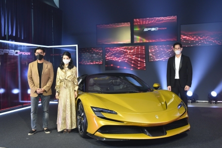 Ferrari SF90 Spider เผยโฉมแล้วครั้งแรกในประเทศไทย ในรูปแบบดิจิทัล ผ่าน FB Live