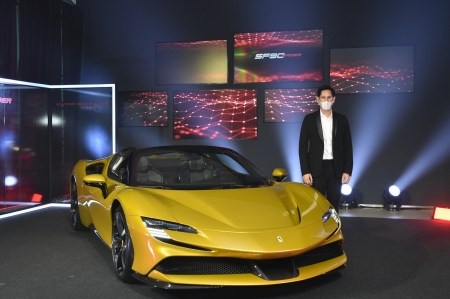 Ferrari SF90 Spider เผยโฉมแล้วครั้งแรกในประเทศไทย ในรูปแบบดิจิทัล ผ่าน FB Live