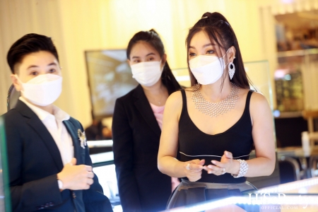 'Experience The New Normal Way of Exhibition' โดย Beauty Gems x HiSoParty 18th Anniversary