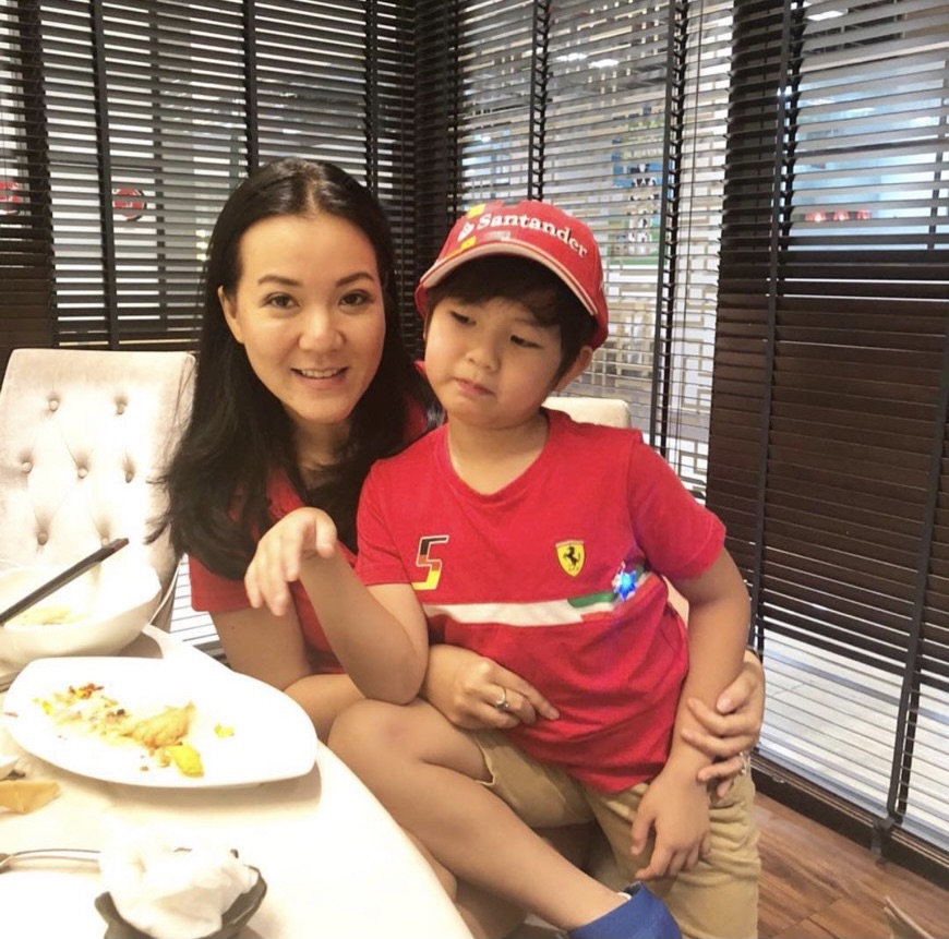 Flashback ไปเที่ยวทิพย์ กับทริปประทับใจของ ธีรรัตน์ จงประเสริฐ