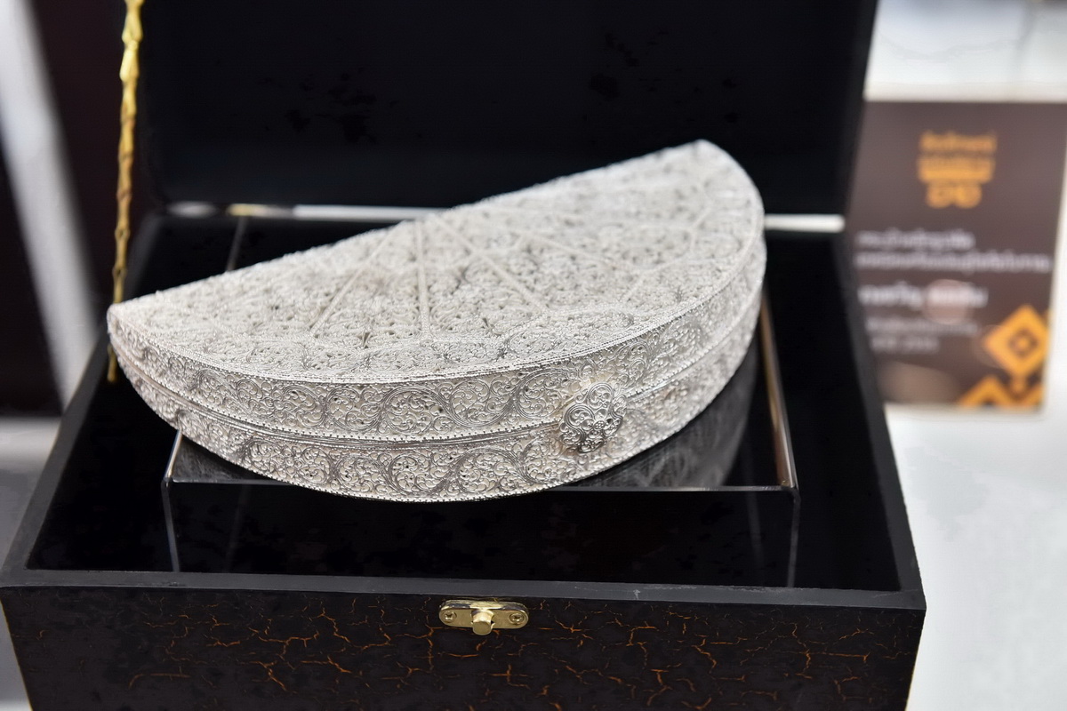 เตรียมพบกับ 2 งานแสดงสินค้าศิลปหัตถกรรมไทย และงานคราฟต์สุดยิ่งใหญ่แห่งปี กับ ‘อัตลักษณ์แห่งสยามครั้งที่ 12 และ ‘Crafts Bangkok 2021’