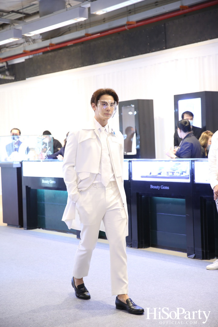 Grand Opening ‘Beauty Gems White Christmas New Year Celebration 2022’