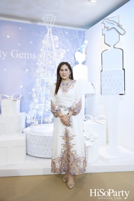 Grand Opening ‘Beauty Gems White Christmas New Year Celebration 2022’