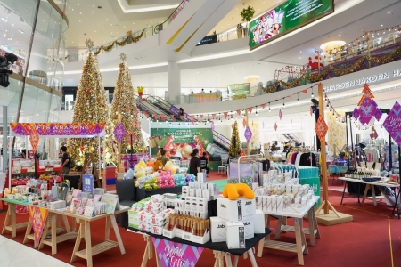 ICONSIAM World of Gifts 2021 มหัศจรรย์เทศกาลของขวัญปีใหม่สุดยิ่งใหญ่แห่งปี ตั้งแต่วันนี้ – 2 มกราคม 2565 ณ ไอคอนสยาม