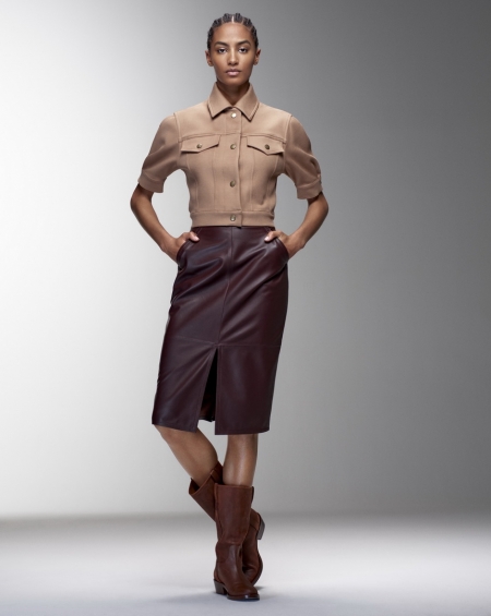 MAX MARA ปฏิวัติสไตล์คลาสสิกผ่านคอลเลกชั่น Pre-Fall 2022