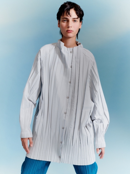 PLEATS PLEASE ISSEY MIYAKE คอลเลกชั่นฤดูใบไม้ผลิ ฤดูร้อน 2022