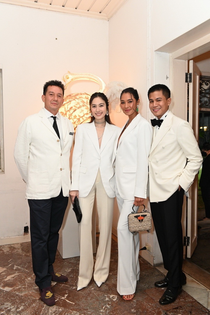 VVON SUGUNNASIL ร่วมกับ Atta Autohaus และ Lotus Arts de Vivre จัดซิทดาวน์ดินเนอร์ พร้อมเปิดตัวคอลเลกชั่น VVHITE Tailoring
