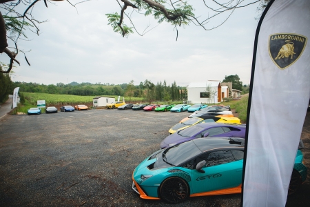 ‘LAMBORGHINI CLUB THAILAND - GIORNO CSR TRIP’ แบ่งปันความสุขสู่น้องๆ นักเรียนโรงเรียนสอนคนตาบอดมกุฎคีรีวัน 