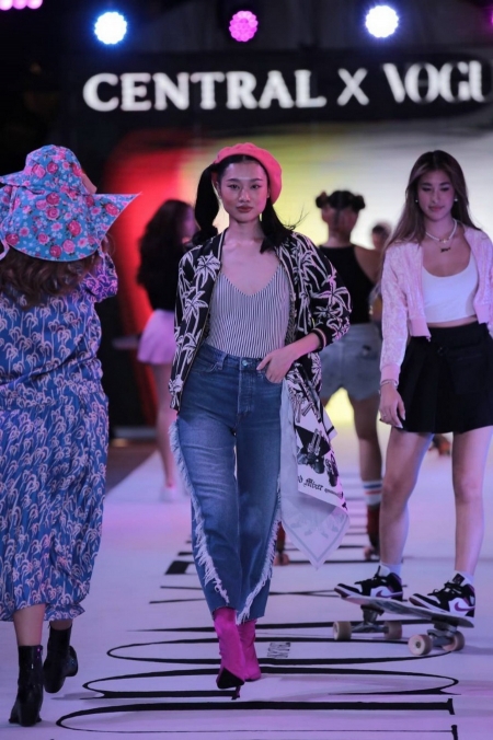 Central X Vogue Summer in The City Fashion Show แฟชั่นโชว์สุดอลังการ ใจกลางเมือง