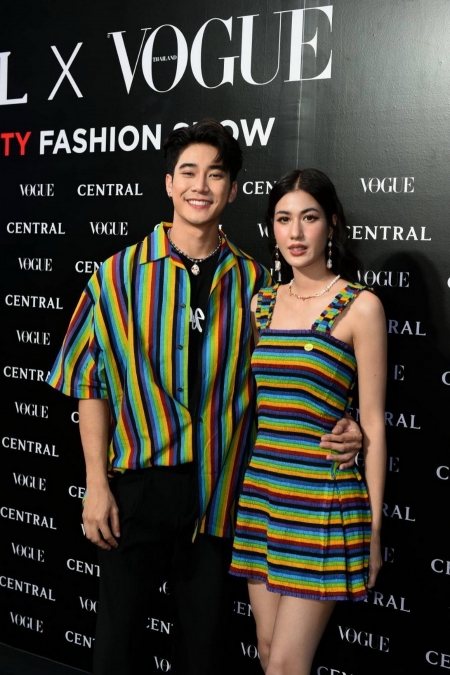 Central X Vogue Summer in The City Fashion Show แฟชั่นโชว์สุดอลังการ ใจกลางเมือง