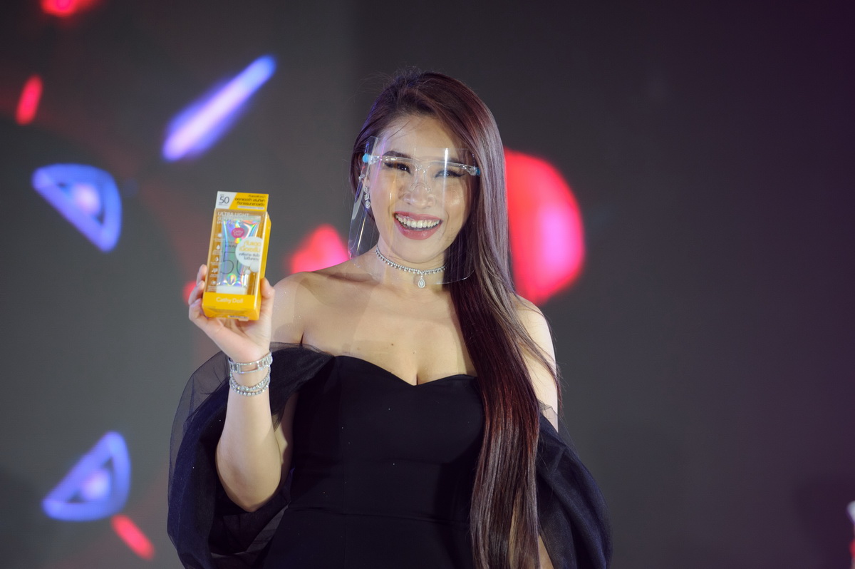 ‘Cathy Doll Grand Launch 2022’ งานฉลองครบรอบ 10 ปี Karmart พร้อมเปิดตัว 8 พรีเซนเตอร์สุดฮอต 