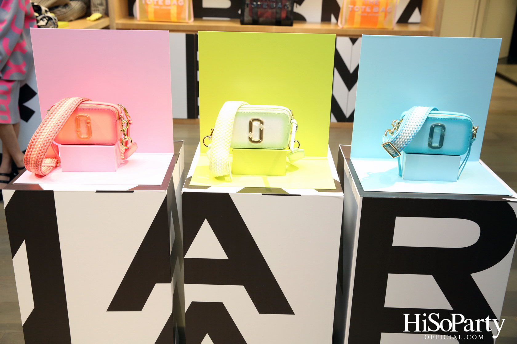 MARC JACOBS เปิดตัวคอลเลกชั่นใหม่ ‘THE MONOGRAM COLLECTION’ ต้อนรับฤดูใบไม้ผลิ 2022