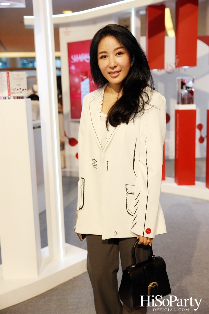 INTO THE META BY SHARISMA