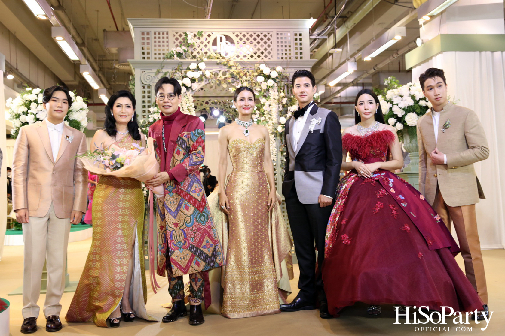 BEAUTY GEMS THE EXTRAVAGANZA OF THAINESS TOGETHER WITH PHLOEN THAI SAMAI NIYOM CLUB