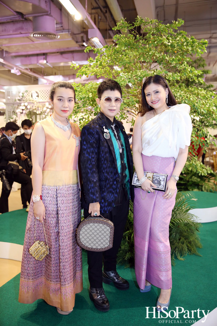 BEAUTY GEMS THE EXTRAVAGANZA OF THAINESS TOGETHER WITH PHLOEN THAI SAMAI NIYOM CLUB