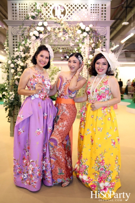 BEAUTY GEMS THE EXTRAVAGANZA OF THAINESS TOGETHER WITH PHLOEN THAI SAMAI NIYOM CLUB