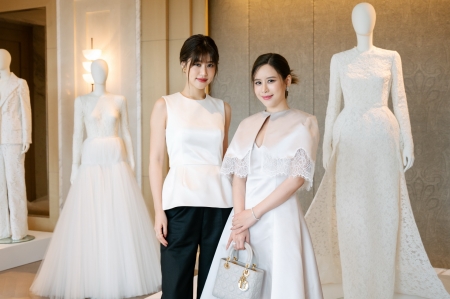 งานเปิดตัวคอลเลกชั่น WHITE Asava 2022 Collection