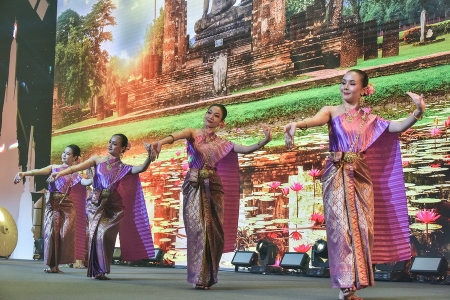 สยามพิวรรธน์ ต้อนรับคณะผู้นำสตรีโลกกว่า 51 ประเทศสุดยิ่งใหญ่ ชูอัตลักษณ์ไทยผ่านมรดกทางวัฒนธรรมอันทรงคุณค่า