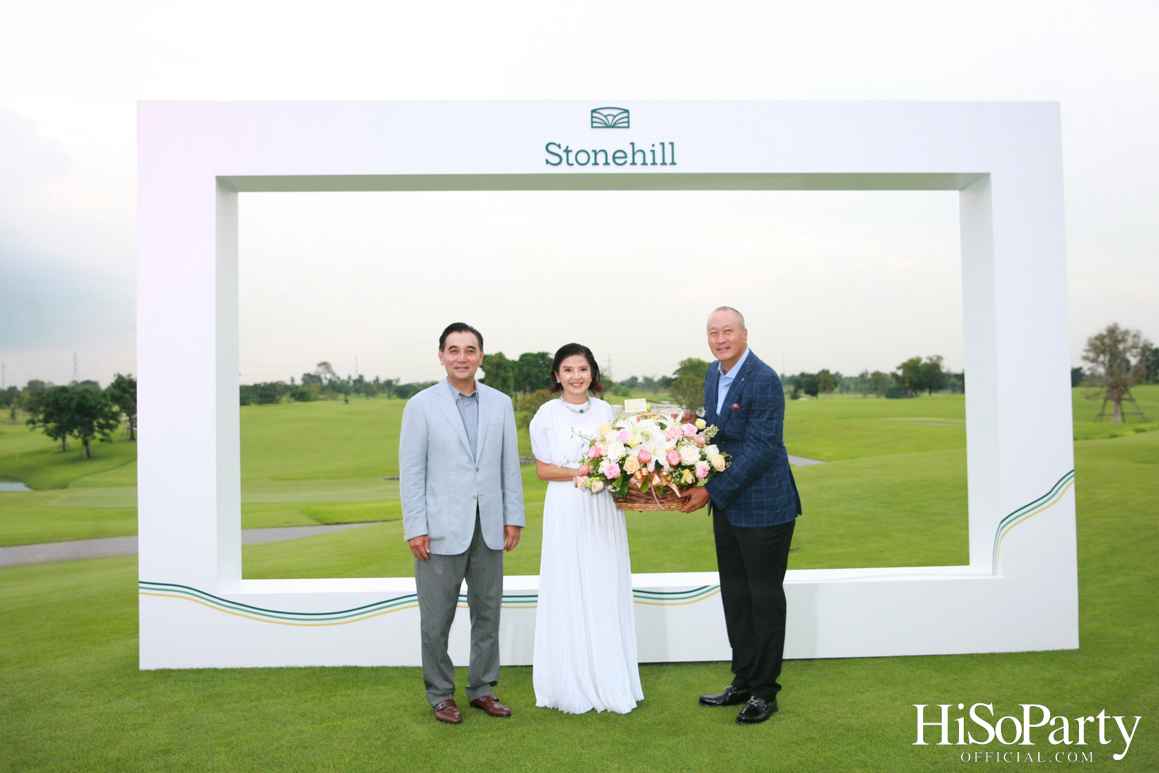 งาน Grand Opening ‘Stonehill’ สุดยอดสนามกอล์ฟที่เต็มไปด้วยจิตวิญญาณของผู้ก่อตั้ง สารัชถ์ รัตนาวะดี และ สาริศ รัตนาวะดี และผู้มาเยือน