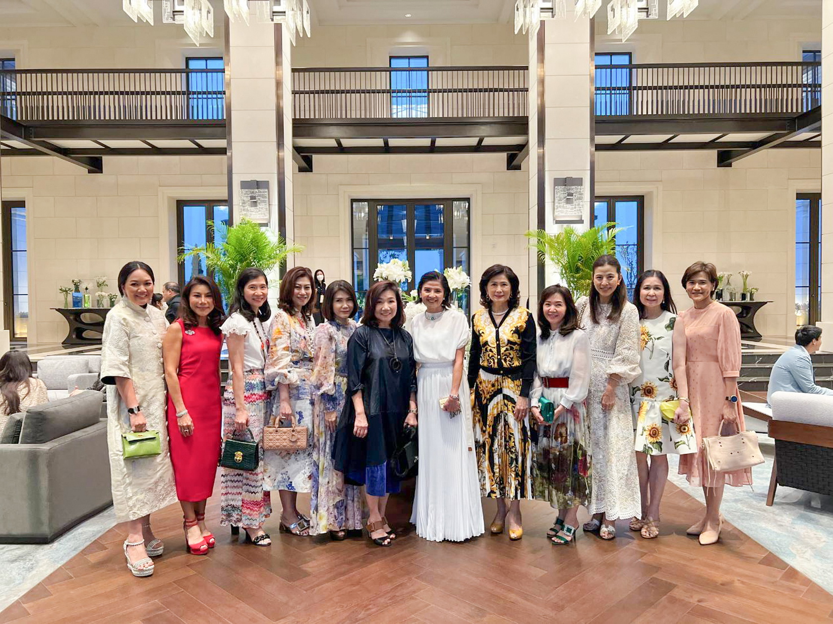 งาน Grand Opening ‘Stonehill’ สุดยอดสนามกอล์ฟที่เต็มไปด้วยจิตวิญญาณของผู้ก่อตั้ง สารัชถ์ รัตนาวะดี และ สาริศ รัตนาวะดี และผู้มาเยือน