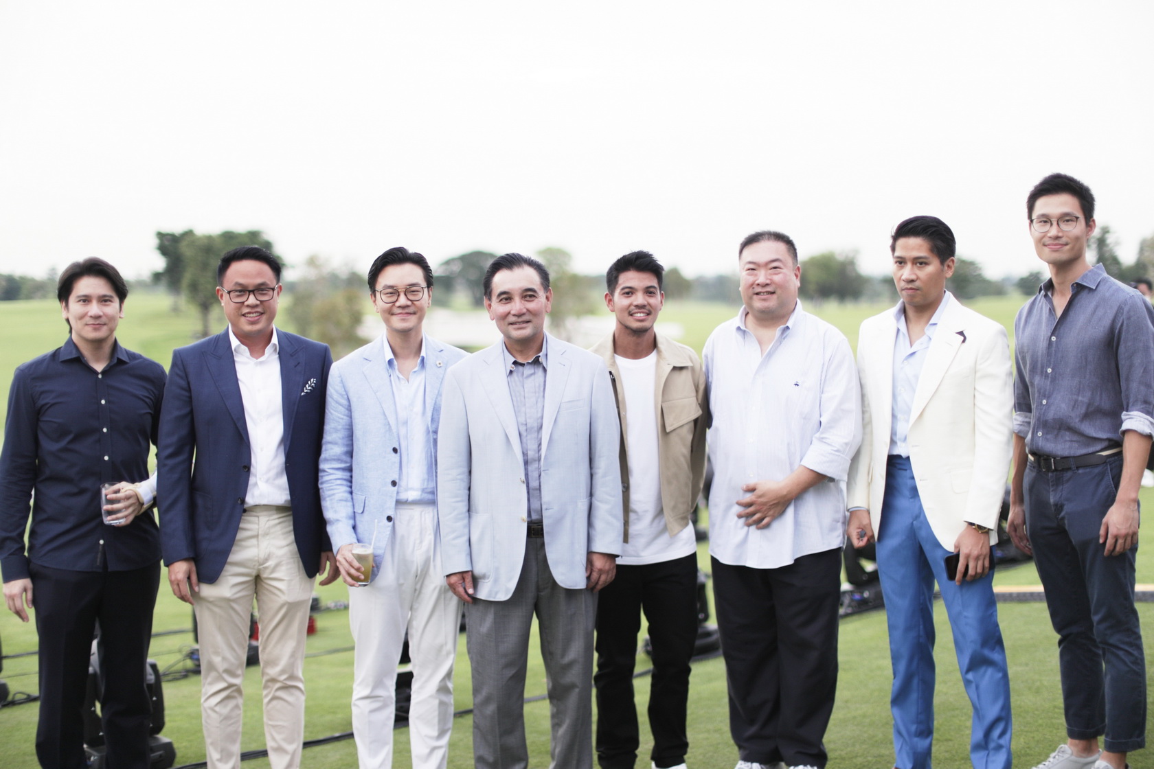 งาน Grand Opening ‘Stonehill’ สุดยอดสนามกอล์ฟที่เต็มไปด้วยจิตวิญญาณของผู้ก่อตั้ง สารัชถ์ รัตนาวะดี และ สาริศ รัตนาวะดี และผู้มาเยือน