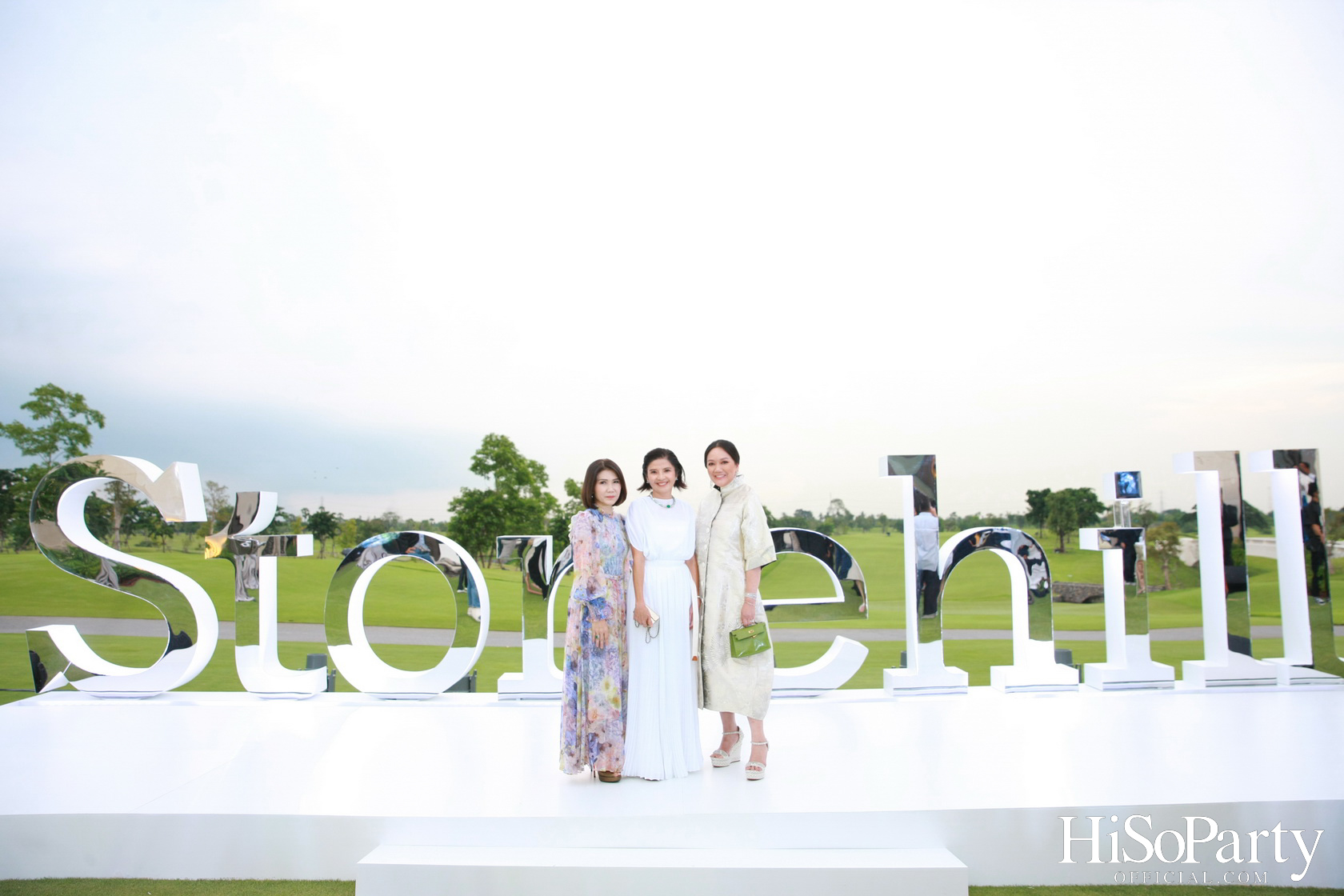 งาน Grand Opening ‘Stonehill’ สุดยอดสนามกอล์ฟที่เต็มไปด้วยจิตวิญญาณของผู้ก่อตั้ง สารัชถ์ รัตนาวะดี และ สาริศ รัตนาวะดี และผู้มาเยือน