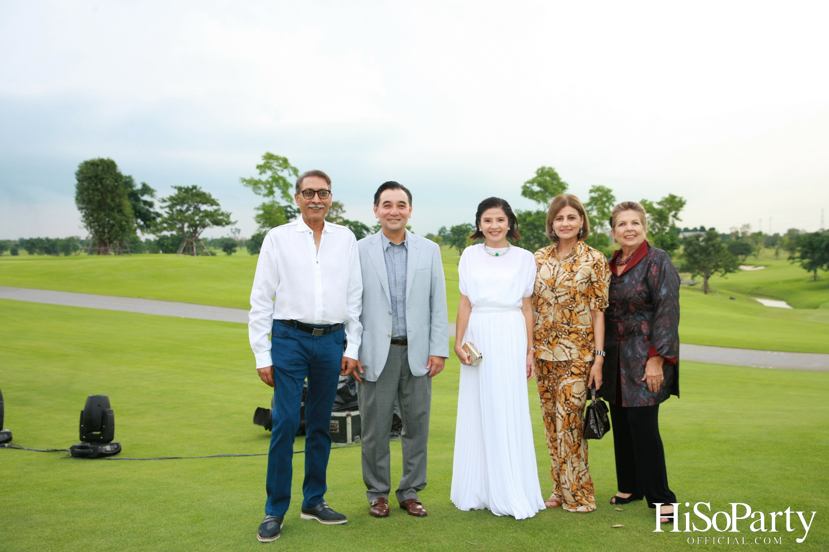 งาน Grand Opening ‘Stonehill’ สุดยอดสนามกอล์ฟที่เต็มไปด้วยจิตวิญญาณของผู้ก่อตั้ง สารัชถ์ รัตนาวะดี และ สาริศ รัตนาวะดี และผู้มาเยือน