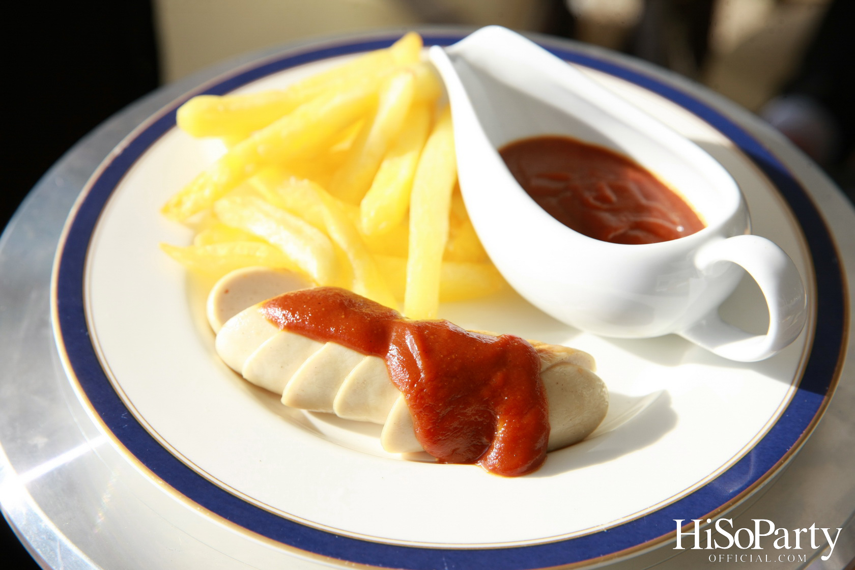 ‘Home Hope Charity Concert’ คอนเซ็ปต์ Net Zero Carbon Footprint Concert for Climate Refugees โดย พราว ธนวิสุทธิ์ และ ติณณ์ ตติยมณีกุล