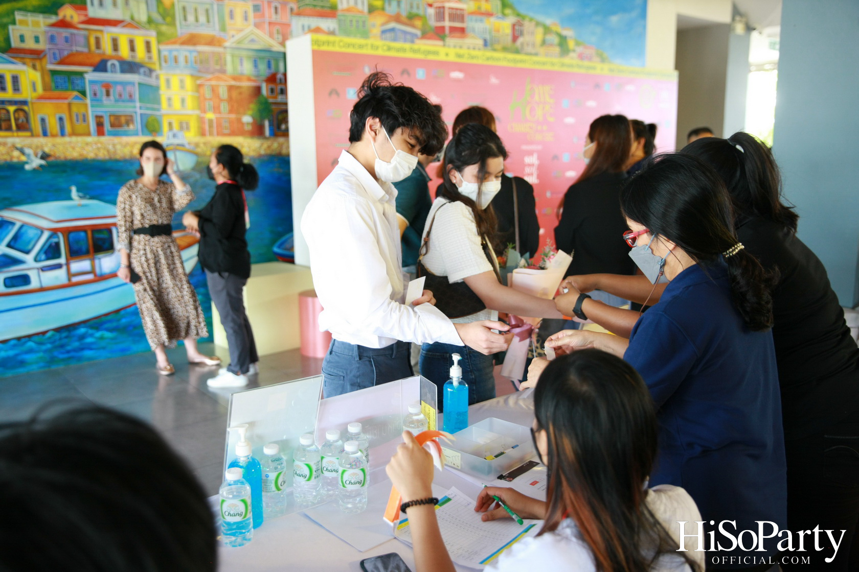 ‘Home Hope Charity Concert’ คอนเซ็ปต์ Net Zero Carbon Footprint Concert for Climate Refugees โดย พราว ธนวิสุทธิ์ และ ติณณ์ ตติยมณีกุล