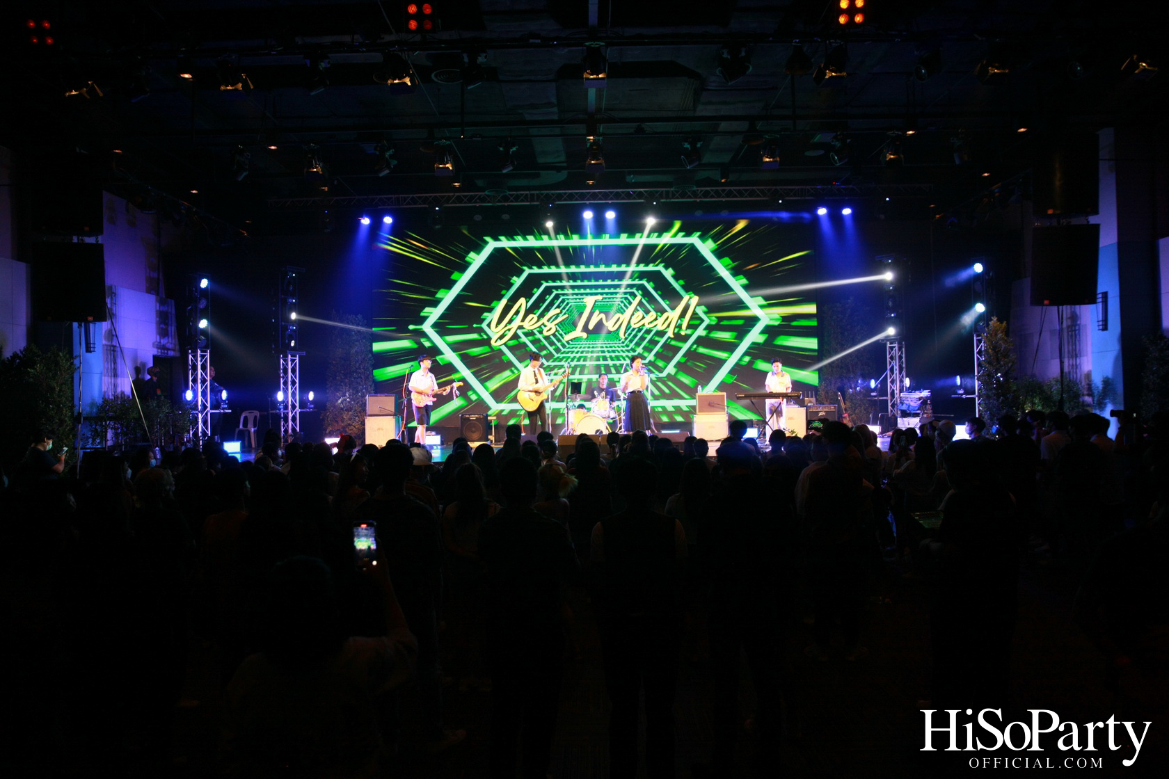 ‘Home Hope Charity Concert’ คอนเซ็ปต์ Net Zero Carbon Footprint Concert for Climate Refugees โดย พราว ธนวิสุทธิ์ และ ติณณ์ ตติยมณีกุล