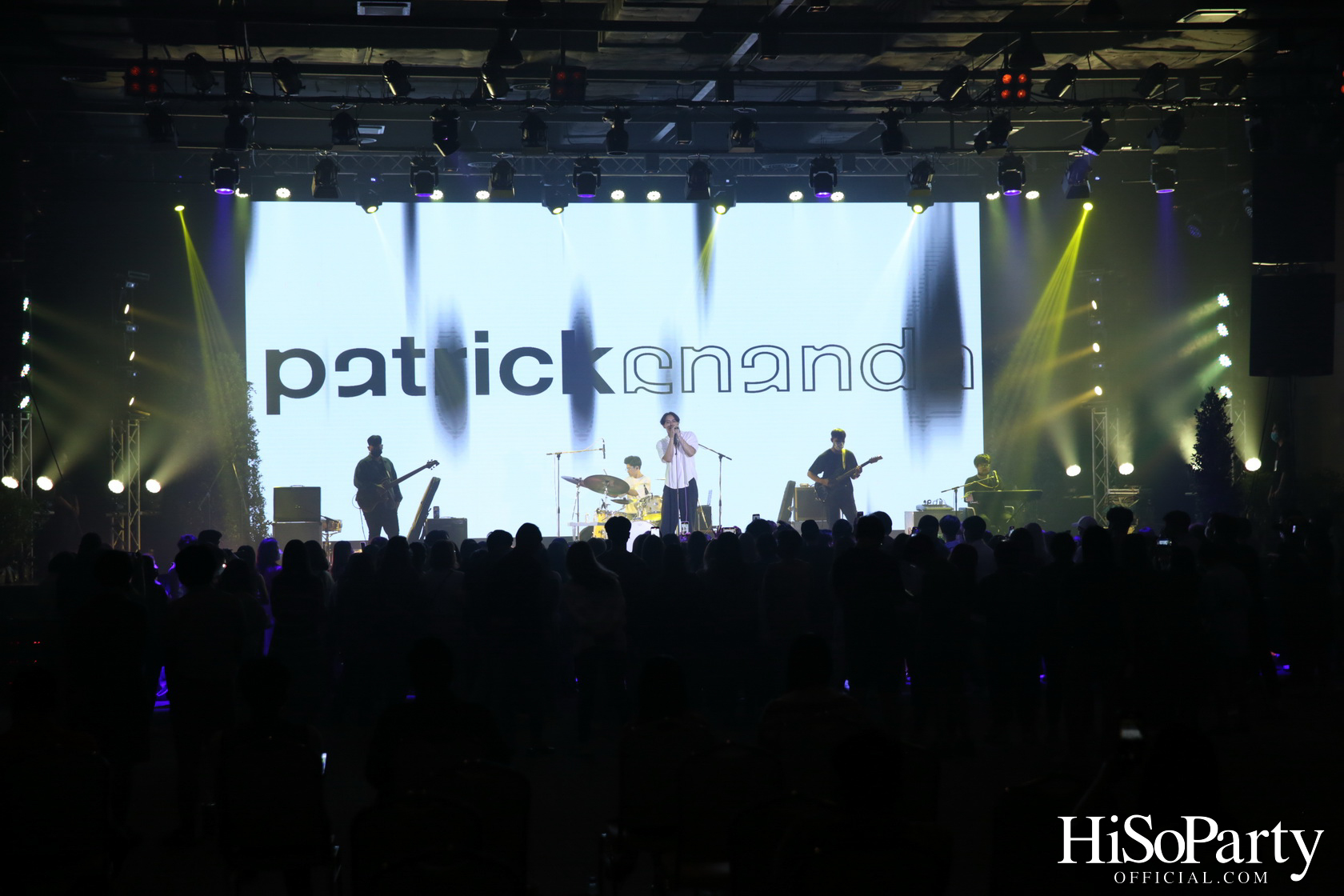 ‘Home Hope Charity Concert’ คอนเซ็ปต์ Net Zero Carbon Footprint Concert for Climate Refugees โดย พราว ธนวิสุทธิ์ และ ติณณ์ ตติยมณีกุล