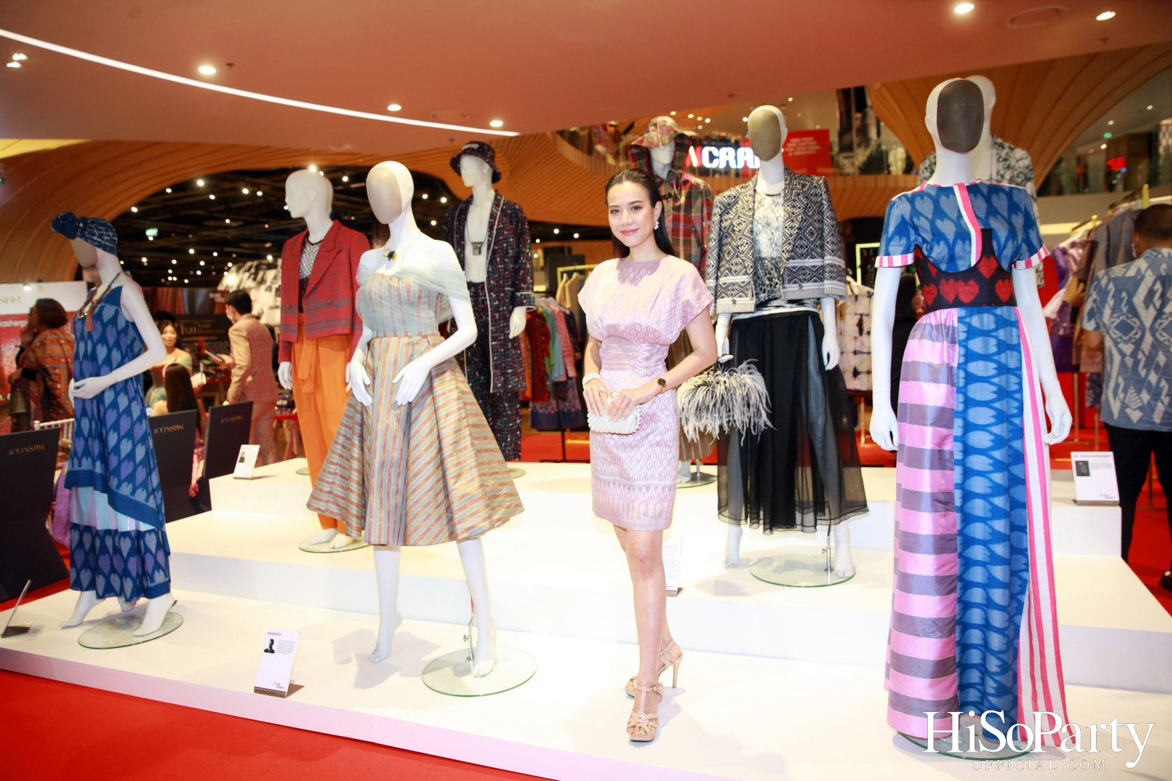 ICONCRAFT ร่วมสืบสานมรดกแห่งภูมิปัญญา ตามพระราชปณิธานสมเด็จพระพันปีหลวง จัดงานนิทรรศการผ้าครั้งยิ่งใหญ่ ‘ICONCRAFT Thai Textile Heroes’