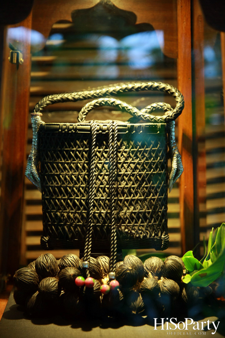 Lotus Arts de Vivre - ‘A Moment of Giving’