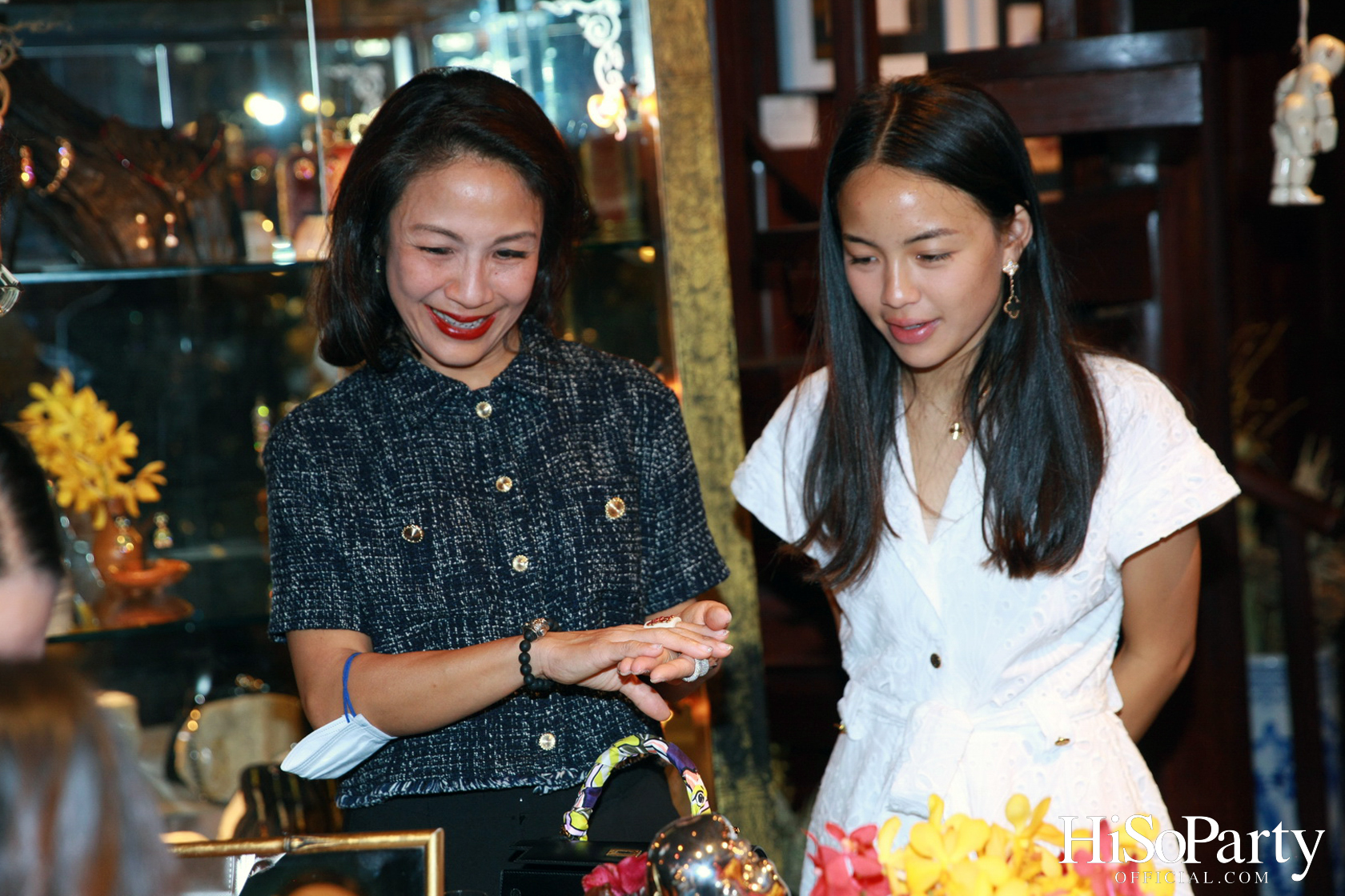 Lotus Arts de Vivre - ‘A Moment of Giving’