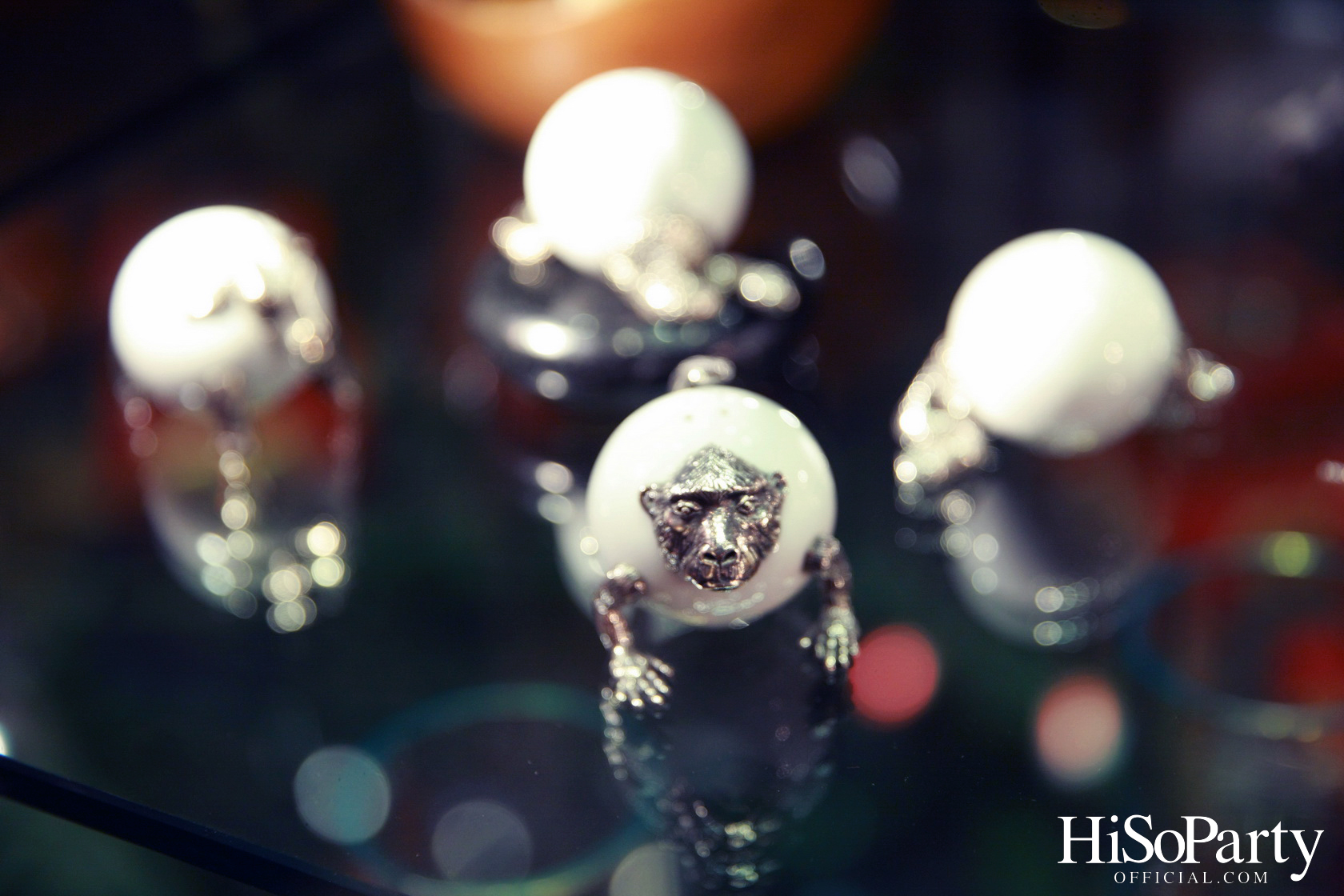 Lotus Arts de Vivre - ‘A Moment of Giving’