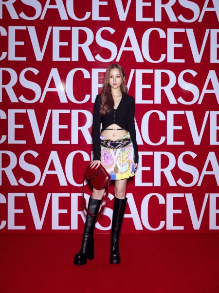 VERSACE FW22 BANGKOK TRUNK SHOW