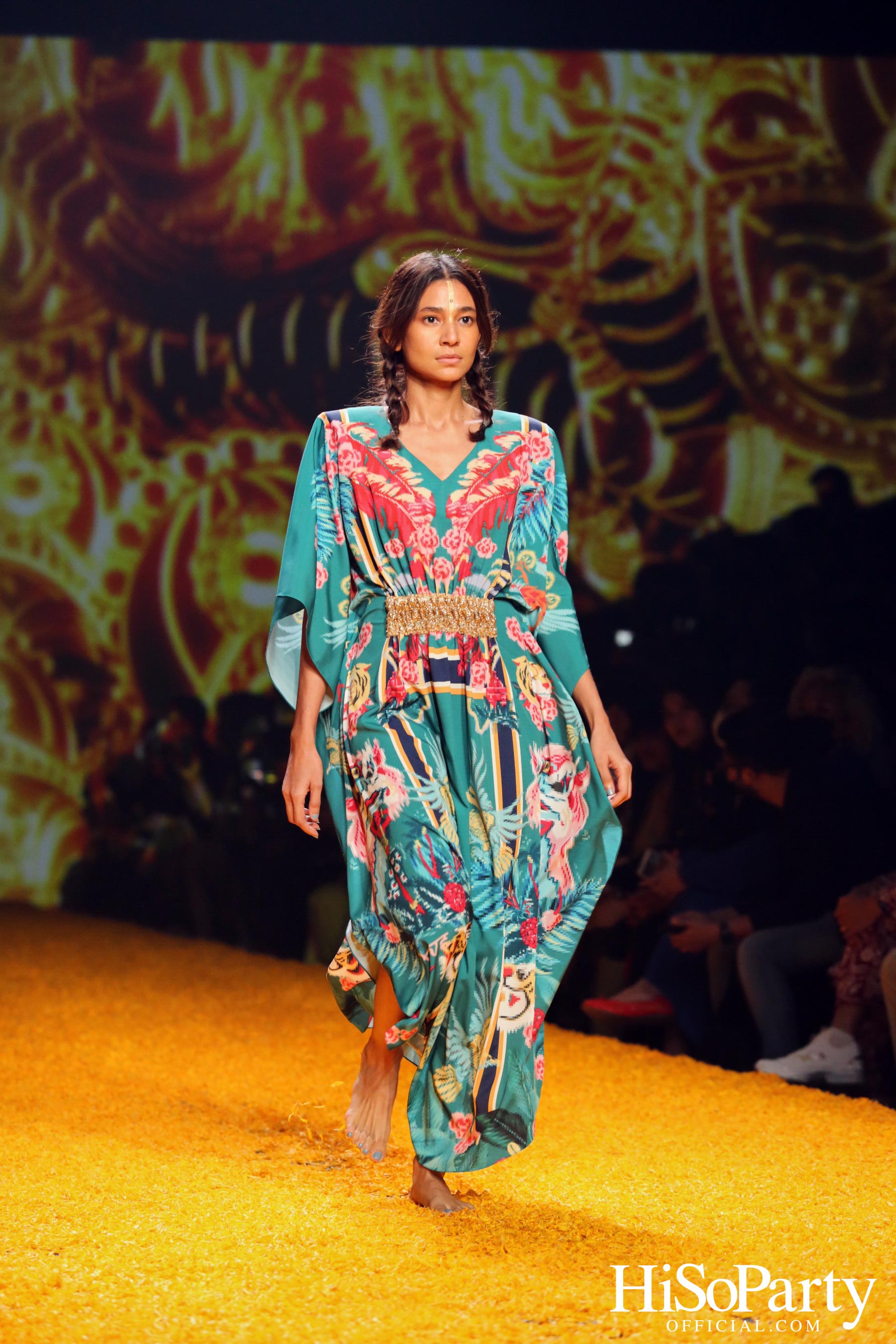 ISSUE presented by TAT @Siam Paragon Bangkok International Fashion Week 2022 (BIFW2022)  