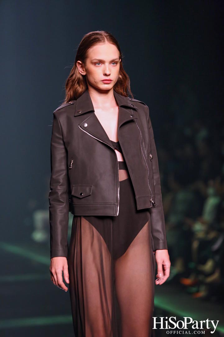 VICKTEERUT Autumn/Winter 22 ‘Hazy Ground’ Collection @Siam Paragon Bangkok International Fashion Week 2022 (BIFW2022)