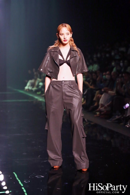 VICKTEERUT Autumn/Winter 22 ‘Hazy Ground’ Collection @Siam Paragon Bangkok International Fashion Week 2022 (BIFW2022)