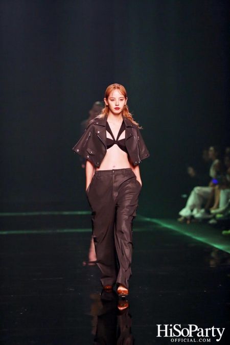 VICKTEERUT Autumn/Winter 22 ‘Hazy Ground’ Collection @Siam Paragon Bangkok International Fashion Week 2022 (BIFW2022)