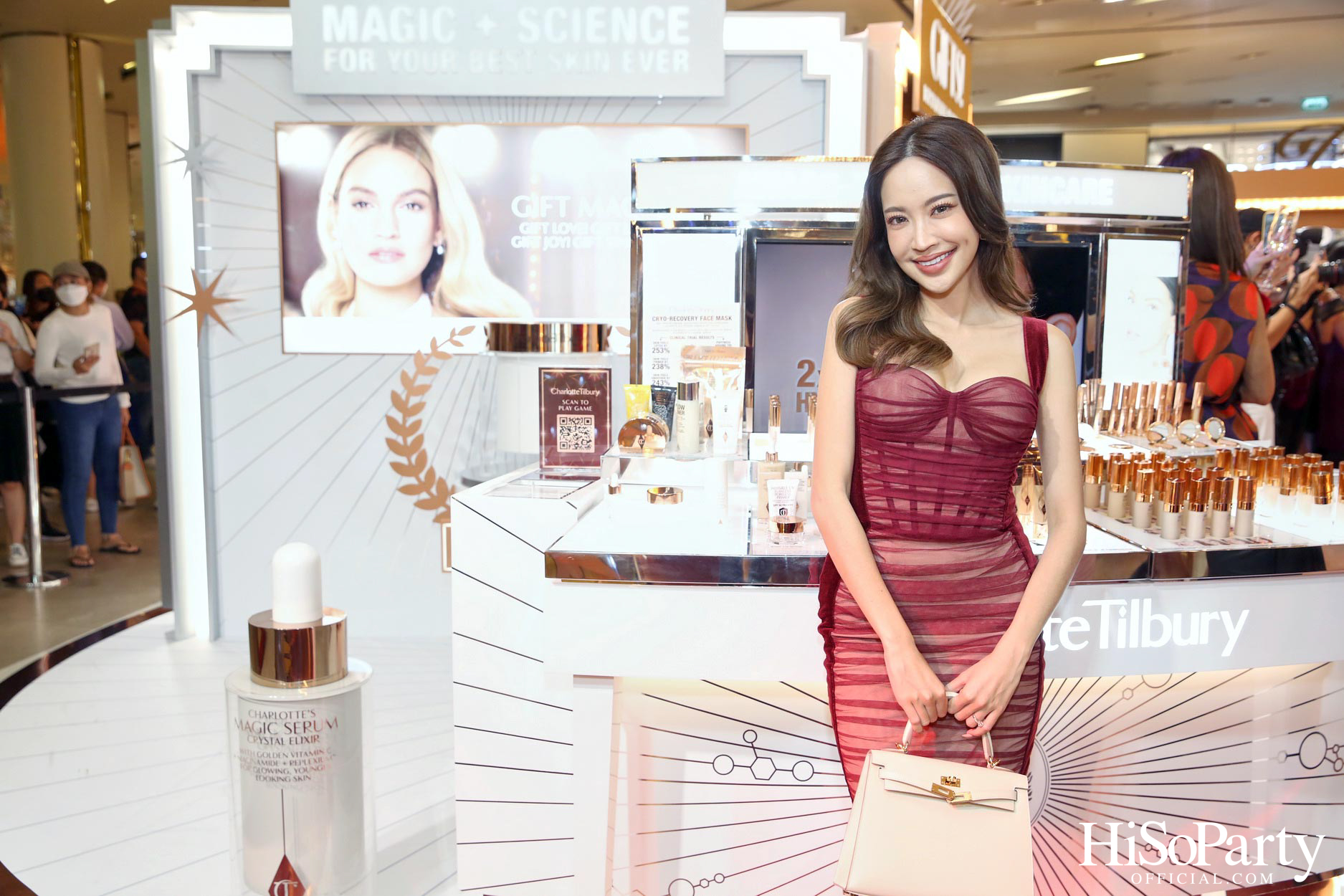 CHARLOTTE’S MAGIC GIFTING UNIVERSE