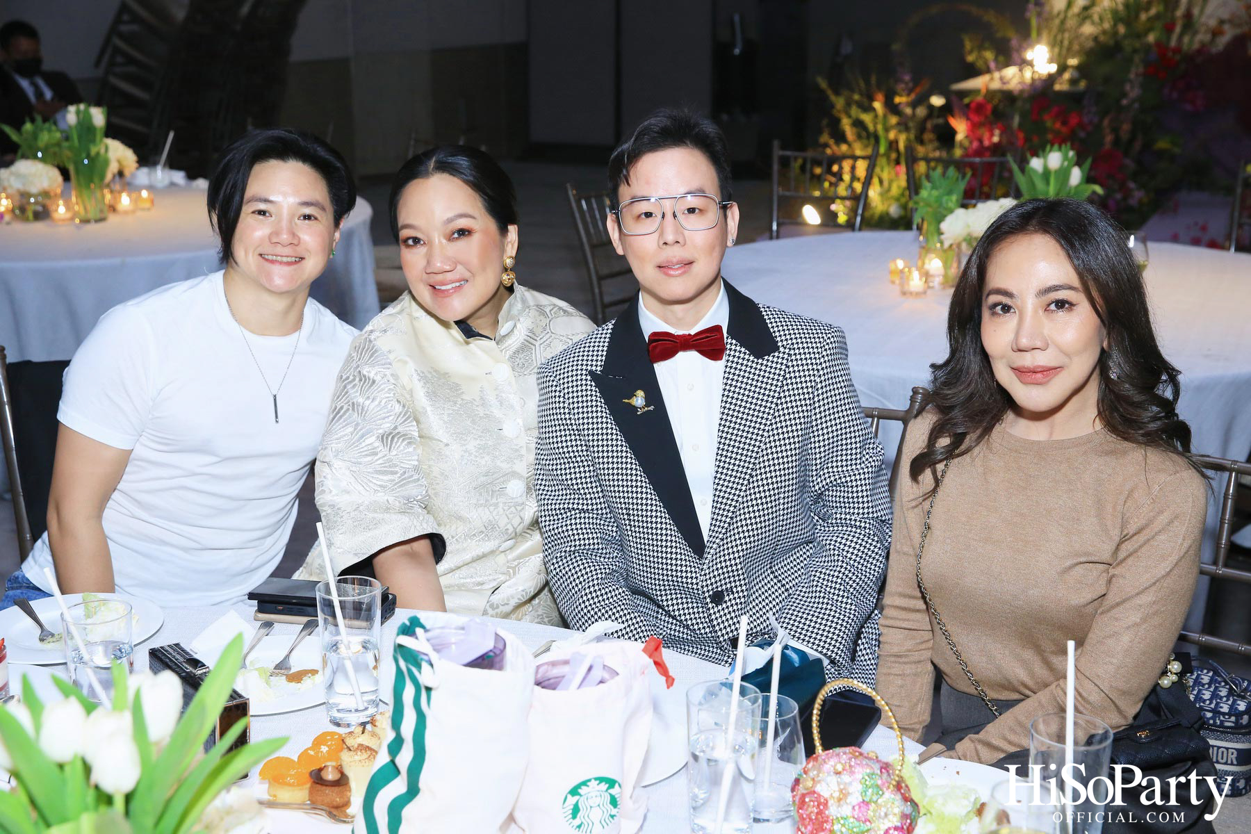 งานฉลองมงคลสมรสระหว่าง วีรยา ส่งทวีผล และ ชวิศ ยงเห็นเจริญ 