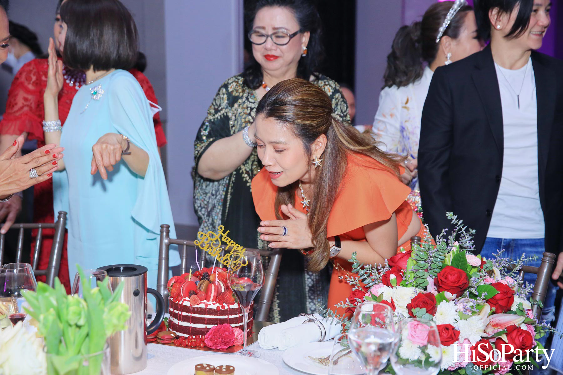 งานฉลองมงคลสมรสระหว่าง วีรยา ส่งทวีผล และ ชวิศ ยงเห็นเจริญ 