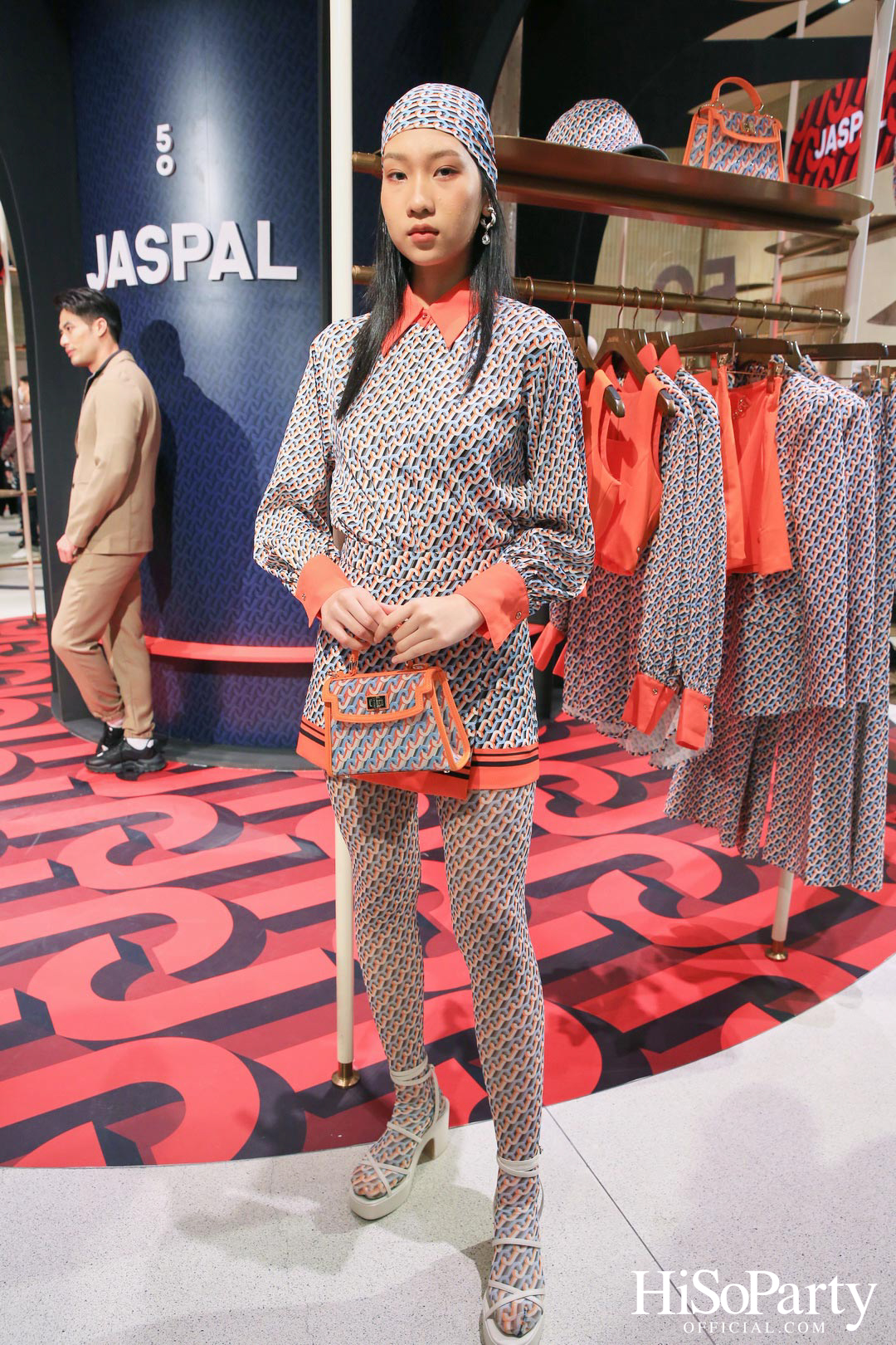 JASPAL ฉลองครบรอบ 50 ปี กับ Time Flies ลายโมโนแกรมสุดเก๋