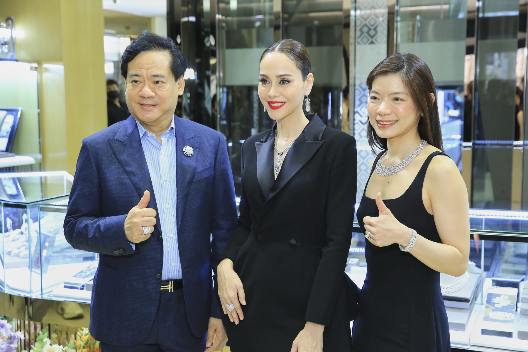 The New Sparkling Club Celebration