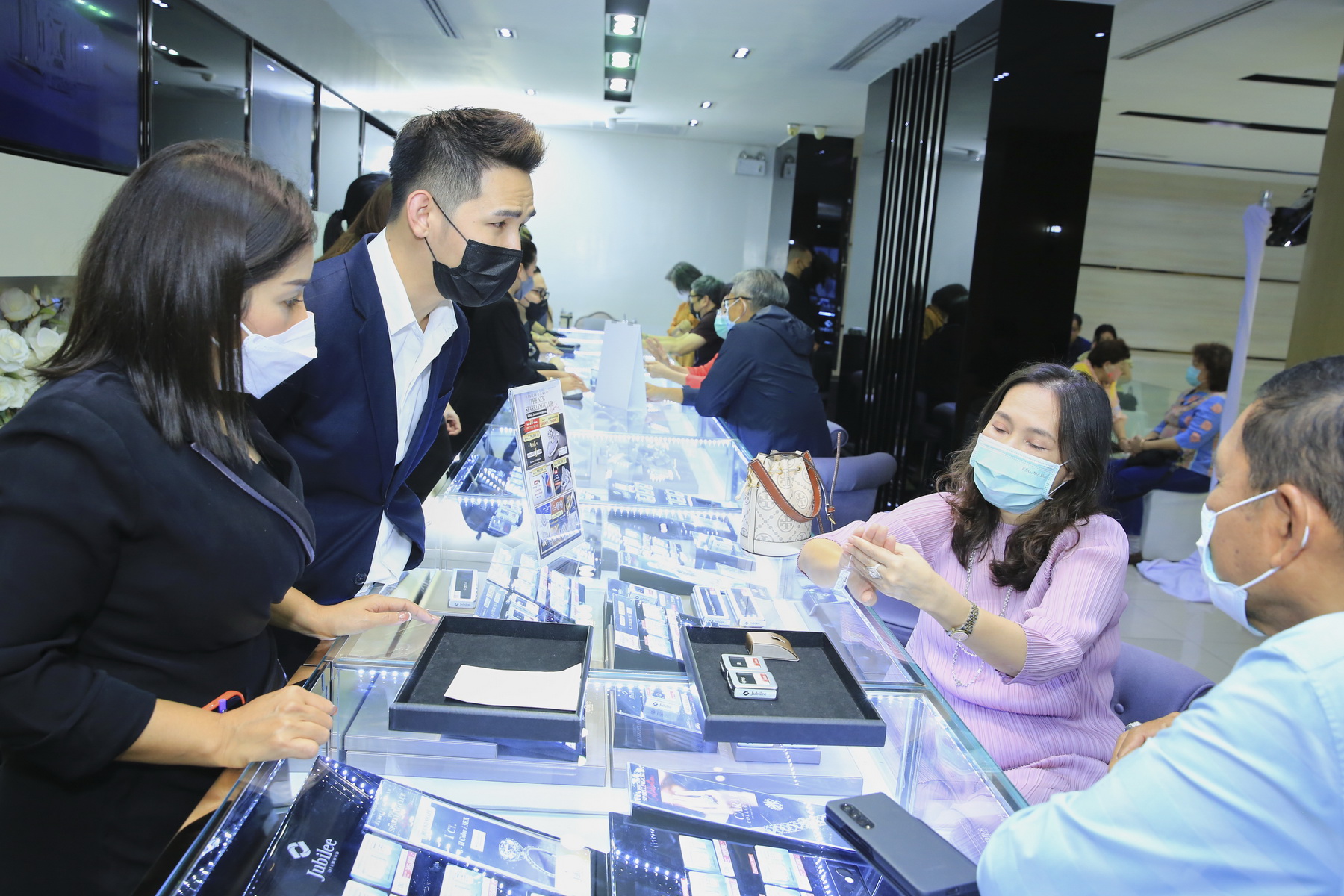 The New Sparkling Club Celebration