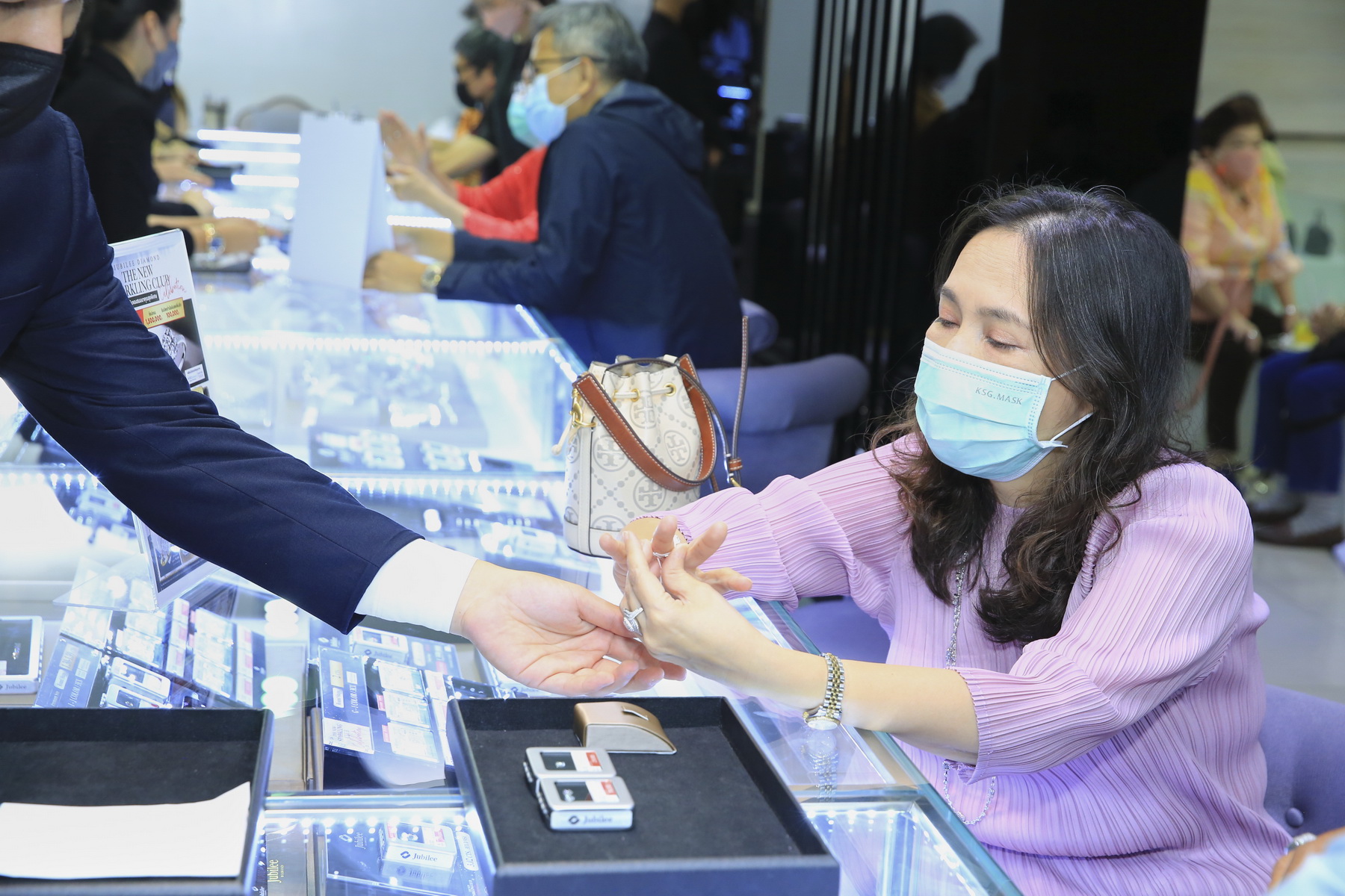 The New Sparkling Club Celebration