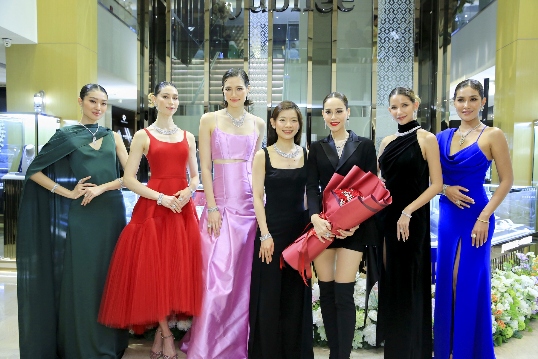 The New Sparkling Club Celebration