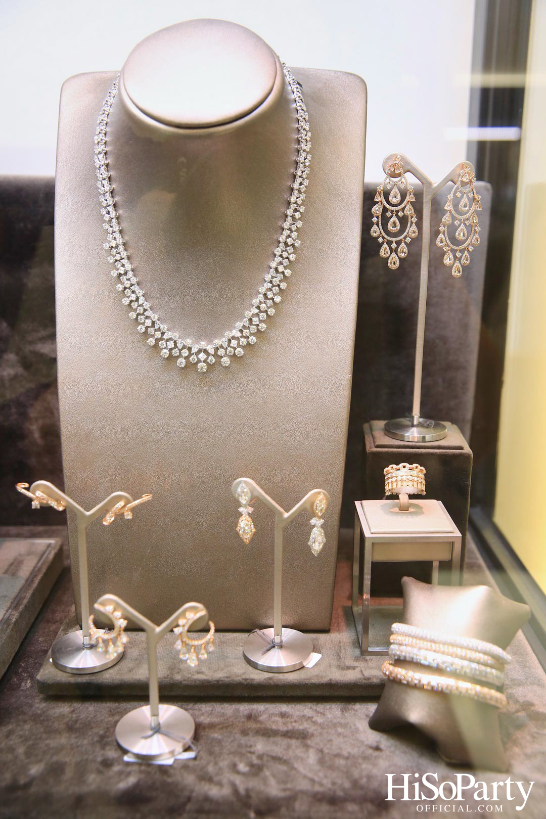 Gems Pavilion เปิดตัวบูติกแห่งใหม่ พร้อมเผยคอลเลกชั่นล่าสุด